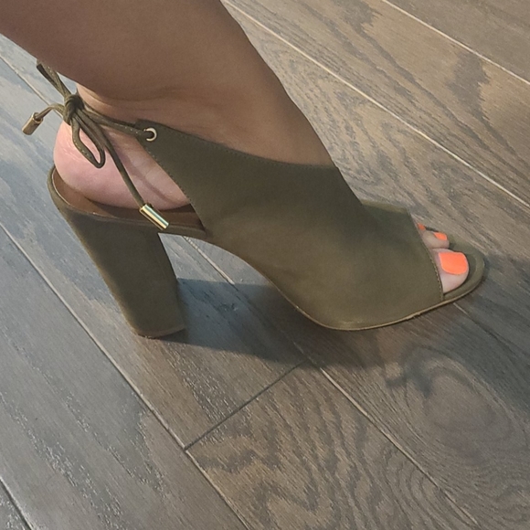 Steve Madden platform wedges 8.5 - Picture 4 of 4